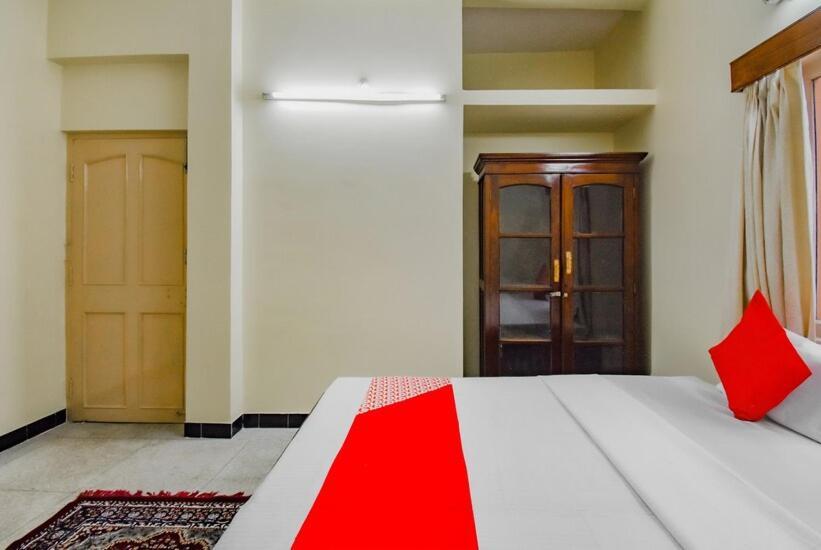 Hotel Oyo Retro Residency Durgāpur Zewnętrze zdjęcie